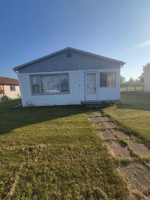 Exterior - 1780 S Riverside, Au Gres, MI 48703 photo 2 of 6