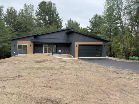 9769 Cushman #20, Williamsburg, MI 49690