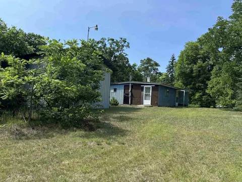 7931 NW Dundas, Alden, MI 49612