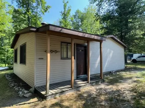 6196 S Dorr, Falmouth, MI 49632