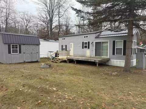 2757 Owens #216, Houghton Lake, MI 48629