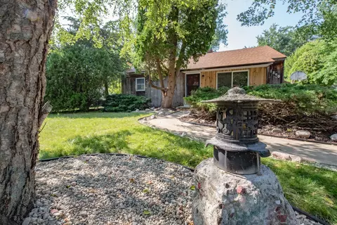 1309 E Saint Andrews, Midland, MI 48642