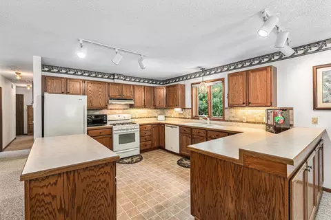 Kitchen - 6860 E Hbr, Elk Rapids, MI 49629 photo 1 of 2