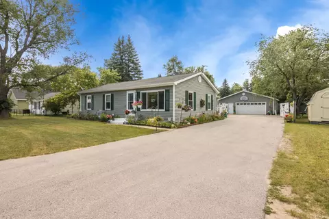 211 Division, Kalkaska, MI 49646