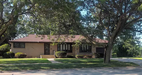 1223 North Mt, Mount Pleasant, MI 48858