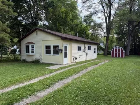 147 Valley, Alma, MI 48801