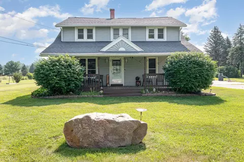 8104 N Grafton, Alma, MI 48801