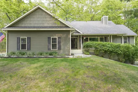 4212 Weatherwood, Traverse City, MI 49685