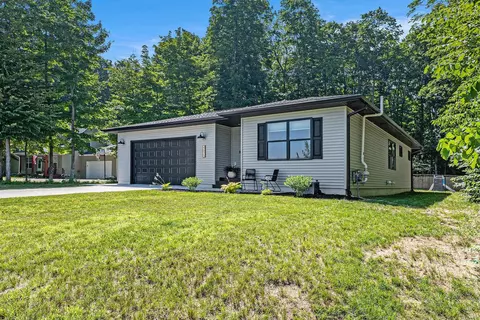 4675 Choice, Traverse City, MI 49685