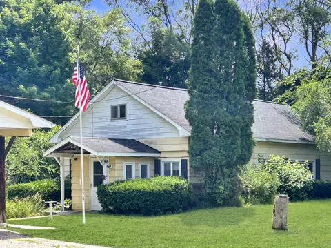1198 Carlisle, Traverse City, MI 49696