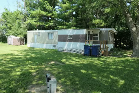 8295 E Olive, Wheeler, MI 48662 photo 14