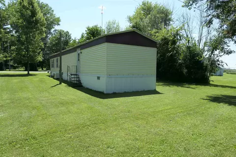 8295 E Olive, Wheeler, MI 48662 photo 13