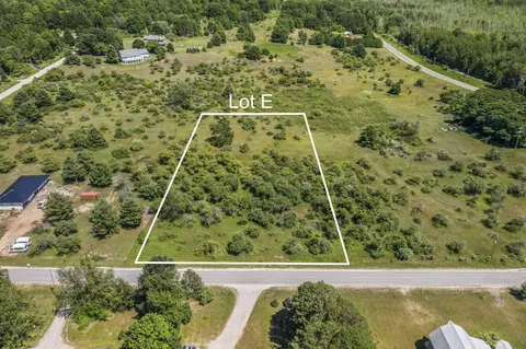 00 Airport # -E, Frankfort, MI 49635