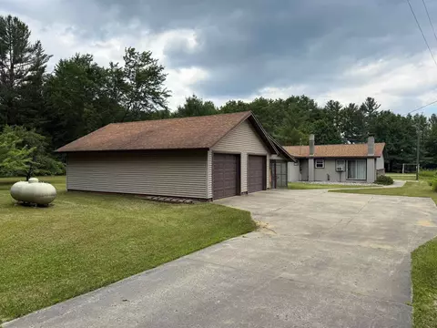 4910 Deerfield, Kalkaska, MI 49646