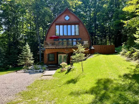 1005 Maromir, Bellaire, MI 49615