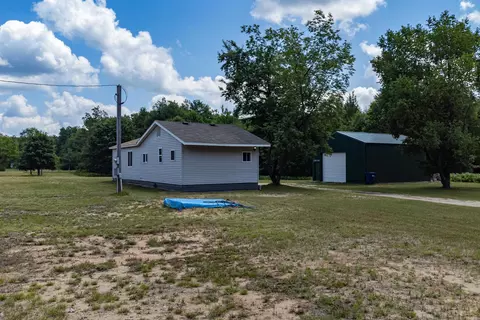 10241 W Gladwin, Lake, MI 48632