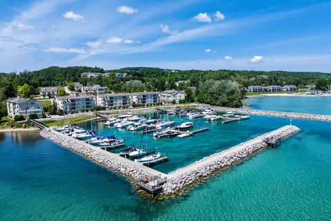 712 Dockside #G-4, Suttons Bay, MI 49682