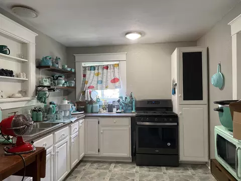 1010 E Chippewa, Mount Pleasant, MI 48858 photo 5