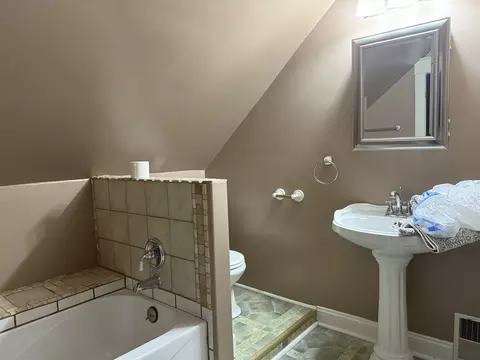 1010 E Chippewa, Mount Pleasant, MI 48858 photo 12