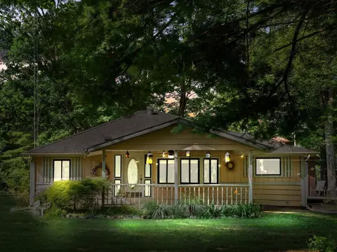 3683 S Masten, Branch, MI 49402