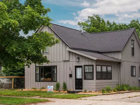 210 E Fourteenth, Traverse City, MI 49684