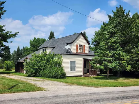 301 E Main, Hale, MI 48739 photo 2