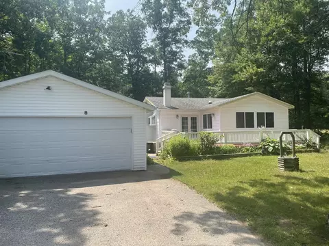 3779 W Rose City, West Branch, MI 48661