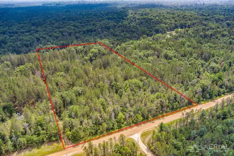 474 E Cabin Lk, West Branch, MI 48661