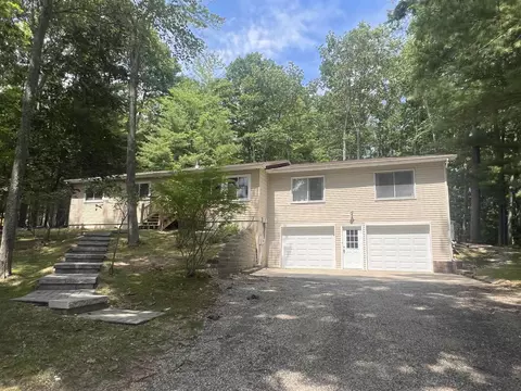 315 Timber, Traverse City, MI 49696