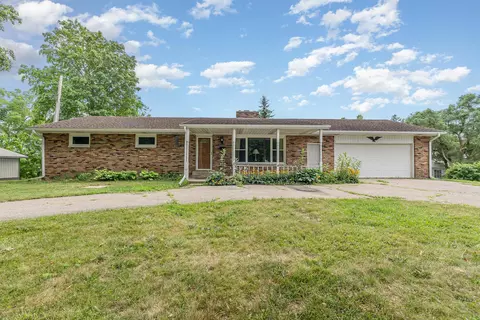 426 College, Saint Louis, MI 48880