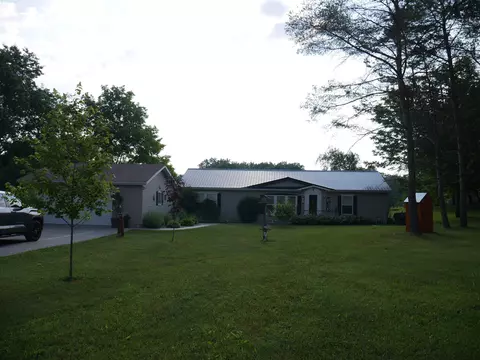 555 White, Gladwin, MI 48624 photo 20