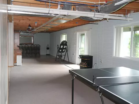 555 White, Gladwin, MI 48624 photo 16