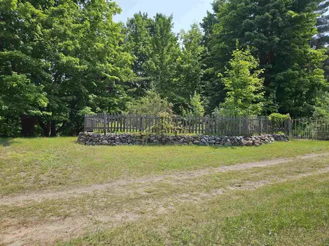 11268 Watson, Williamsburg, MI 49690 photo 11