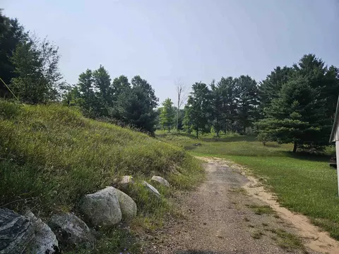 11268 Watson, Williamsburg, MI 49690 photo 16