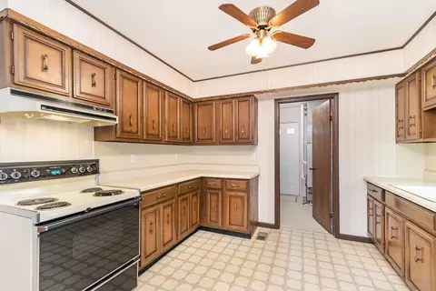 517 E Main, Carson City, MI 48811 photo 9