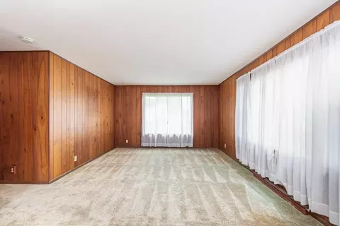 517 E Main, Carson City, MI 48811 photo 5