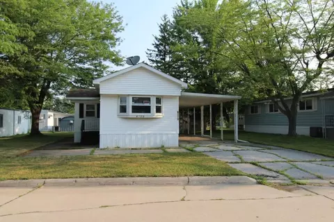 6170 Wild Oak, Saginaw, MI 48603
