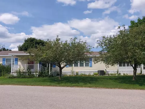 2307 Leisure, Traverse City, MI 49686