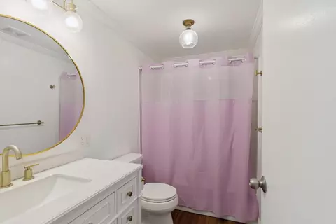 Bath - 210 Westview, Alma, MI 48801 photo 3 of 3