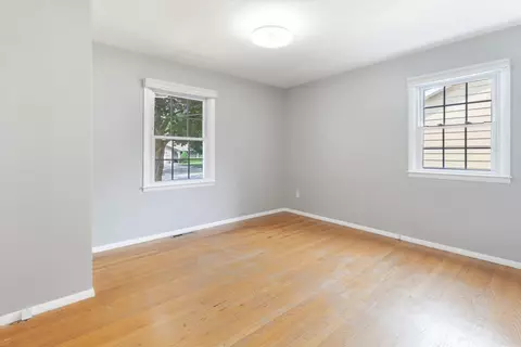 Bedroom - 210 Westview, Alma, MI 48801 photo 2 of 7