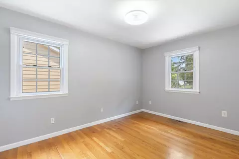 Bedroom - 210 Westview, Alma, MI 48801 photo 3 of 7
