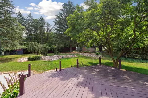 Exterior - 210 Westview, Alma, MI 48801 photo 7 of 11