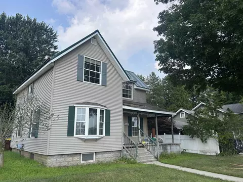 315 Hastings, Alma, MI 48801