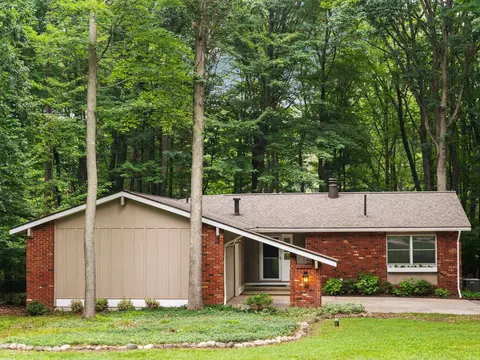 4248 Baywood, Traverse City, MI 49686