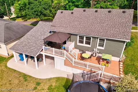 321 Prospect, Vassar, MI 48768 photo 2