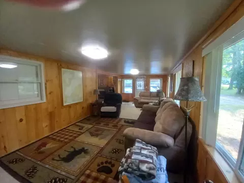 Living - 5337 E 11th, Au Gres, MI 48703 photo 4 of 6
