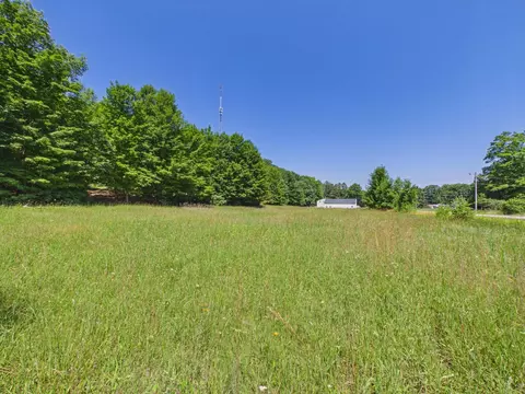 00 S Schomberg, Lake Leelanau, MI 49653