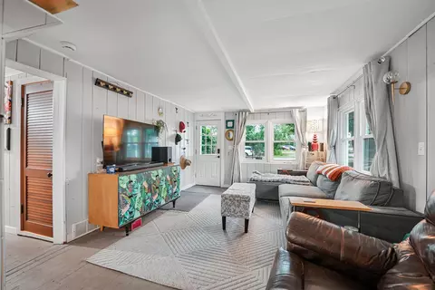 659 Hastings, Traverse City, MI 49686