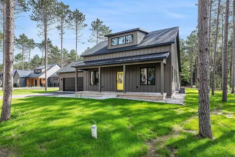 1868 Cascade #LOT : 15, Traverse City, MI 49685