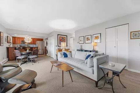 605 Third #9, Traverse City, MI 49684